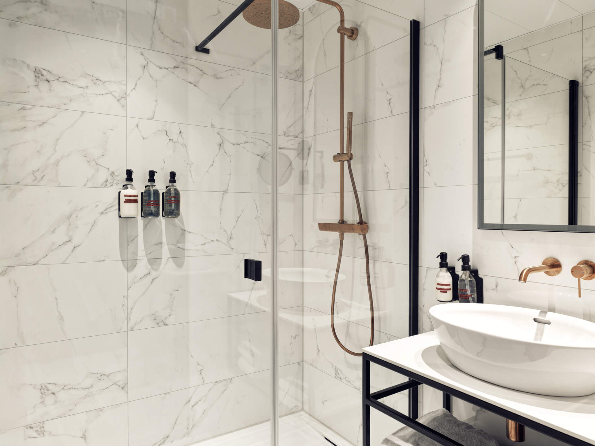 https://preferred.nl/wp-content/uploads/2026/05/the-ald-hotel-studio-marble-bathroom-shower-den-haag-lr.jpeg
